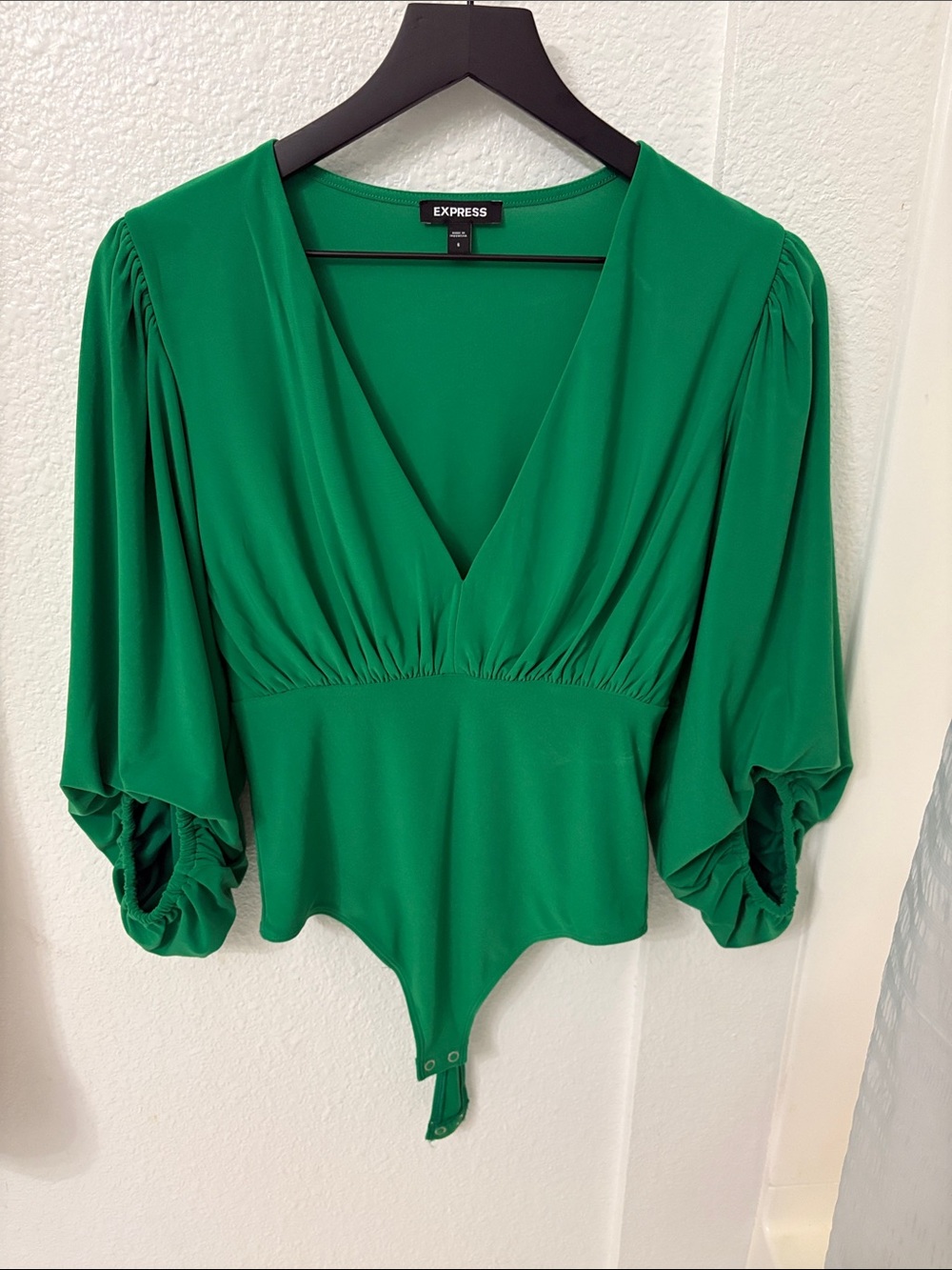 Express Women's V-Neck Emerald Green Draped Sleeve Bodysuit